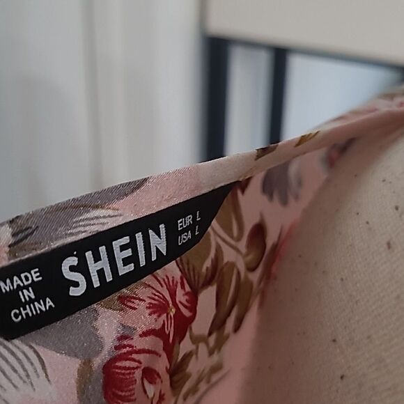 🎁3/$30🎁 Shift Dress Pink Floral w Matching Tie Waist sz L - Picture 6 of 7